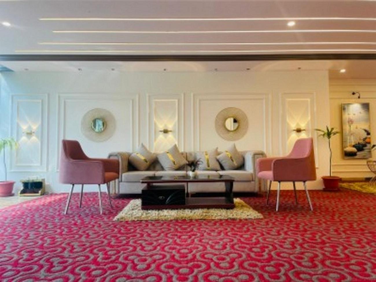 Vovo Hotels Yelahanka Екстер'єр фото