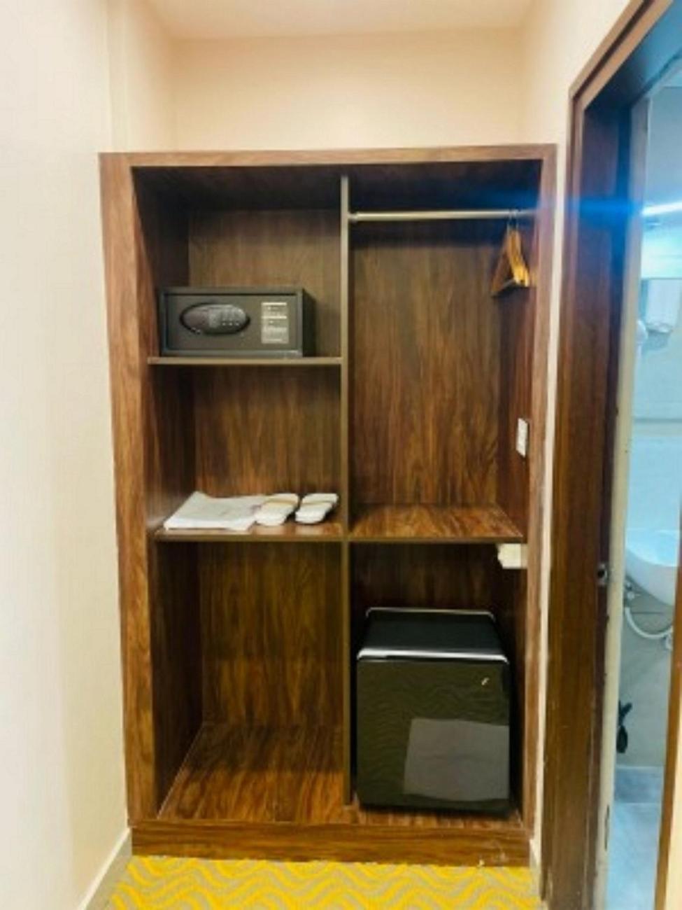 Vovo Hotels Yelahanka Екстер'єр фото